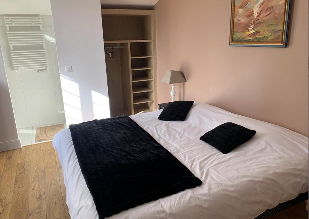 Domaine Des Peyries - Chambres Et Table D'Hotes Saint-Barthelemy-d'Agenais Zewnętrze zdjęcie