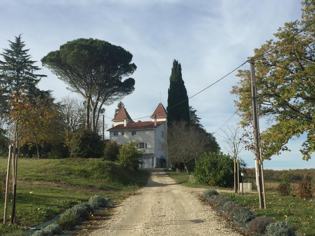 Domaine Des Peyries - Chambres Et Table D'Hotes Saint-Barthelemy-d'Agenais Zewnętrze zdjęcie