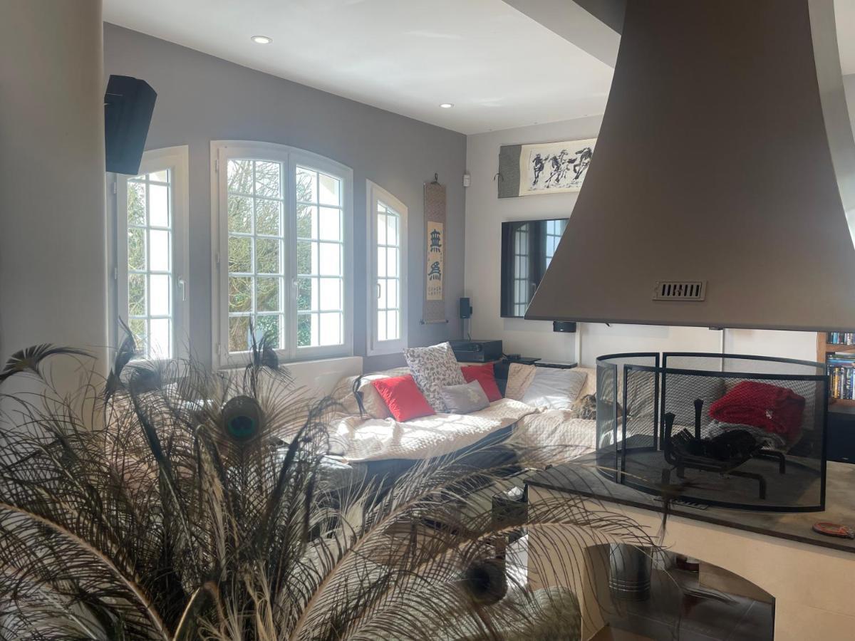 Domaine Des Peyries - Chambres Et Table D'Hotes Saint-Barthelemy-d'Agenais Zewnętrze zdjęcie