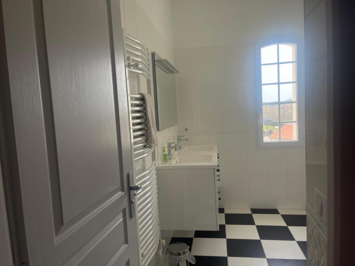 Domaine Des Peyries - Chambres Et Table D'Hotes Saint-Barthelemy-d'Agenais Zewnętrze zdjęcie