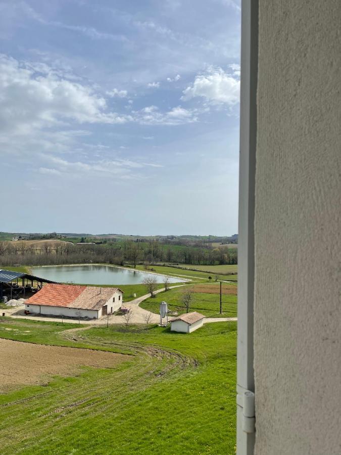 Domaine Des Peyries - Chambres Et Table D'Hotes Saint-Barthelemy-d'Agenais Zewnętrze zdjęcie