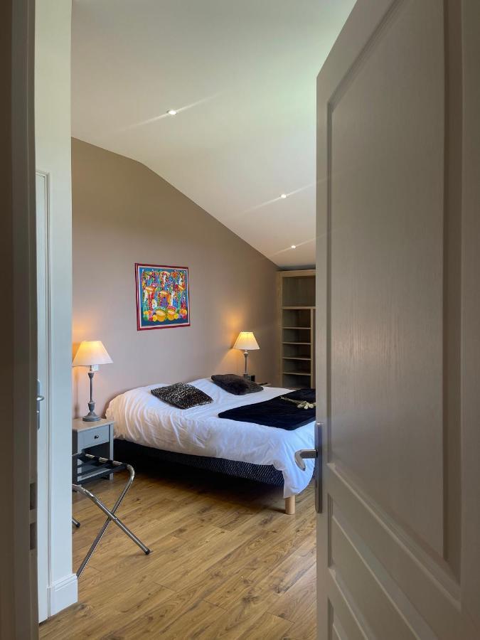 Domaine Des Peyries - Chambres Et Table D'Hotes Saint-Barthelemy-d'Agenais Zewnętrze zdjęcie